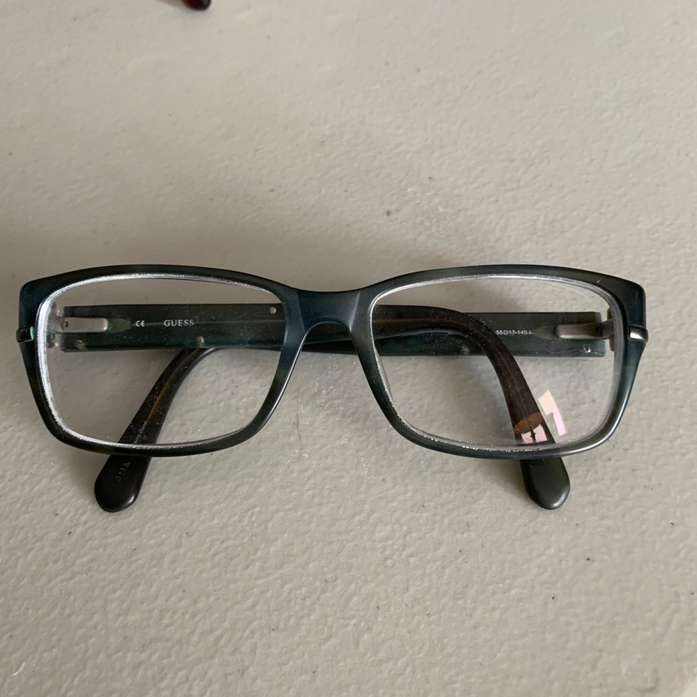 Eyeglasses